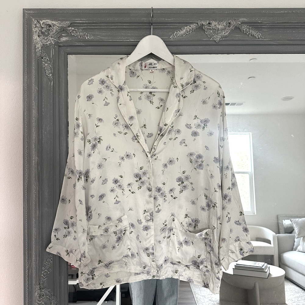 Vintage 100% Silk Luxe Floral Pajama Shirt Button Up Long Sleeve Breathable M